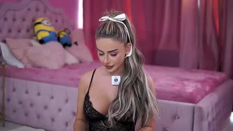 Snapshot of ashleysinnx chatting on 09.20.25 Ashley online show from 09.20.25