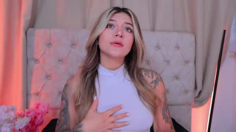 Snapshot of ashleyvalirya chatting on 12.29.24 Ashley Lauren online show from 12.29.24