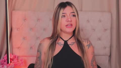 Snapshot of ashleyvalirya chatting on 02.26.25 Ashley Lauren online show from 02.26.25