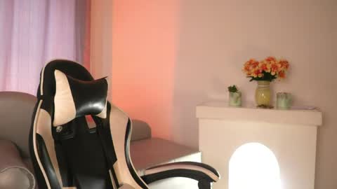 Ashley Lauren online show from 04.28.26