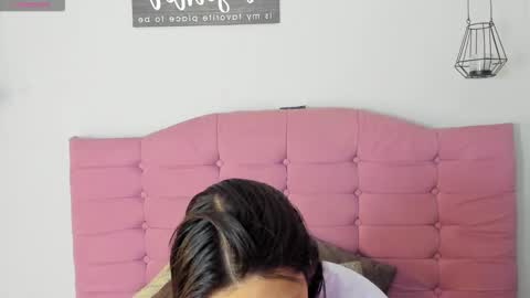 kylie online show from 10.21.25