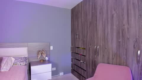 Ashly online show from 10.17.25