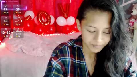Snapshot of ashly_little2 chatting on 02.14.25 Ashly online show from 02.14.25
