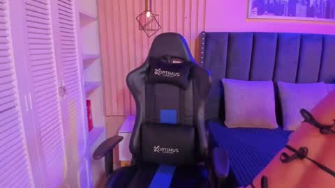 ashlye_miller_ online show from 01.10.25