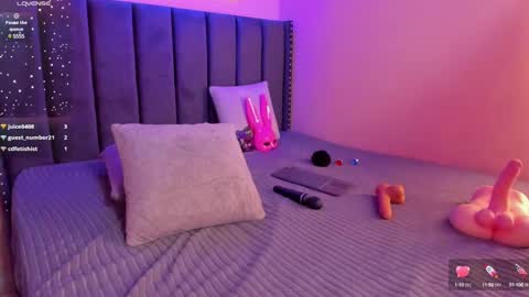 ashlye_miller_ online show from 01.17.25