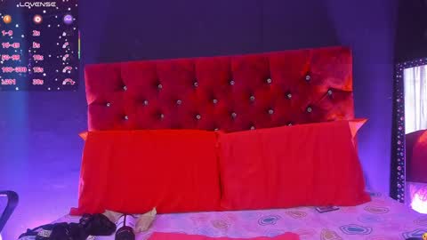 Ashly online show from 04.28.26