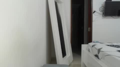 Snapshot of ashlymoon chatting on 02.16.25 AshlyMoon online show from 02.16.25