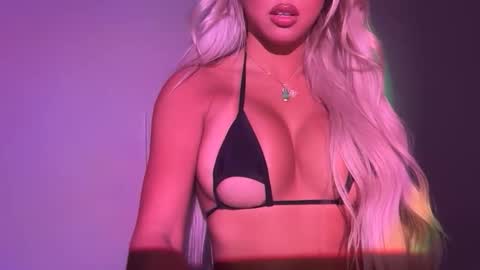 Snapshot of ashlynkira chatting on 03.26.26 ashlynkira online show from 03.26.26