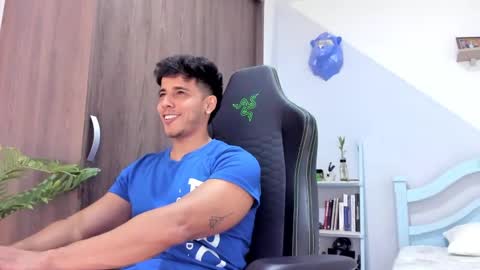 Snapshot of ashton_coleman_ chatting on 12.06.24 my name real is camilo online show from 12.06.24