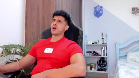 Snapshot of ashton_coleman_ chatting on 12.21.24 my name real is camilo online show from 12.21.24