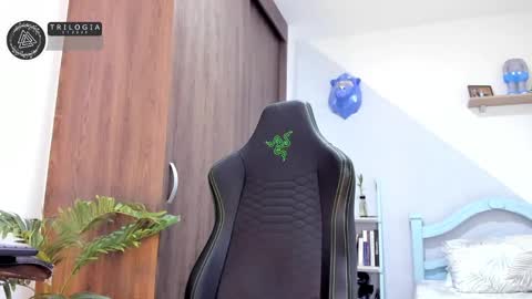 Snapshot of ashton_coleman_ chatting on 12.31.24 my name real is camilo online show from 12.31.24