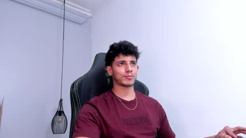 Snapshot of ashton_coleman_ chatting on 02.11.25 my name real is camilo online show from 02.11.25