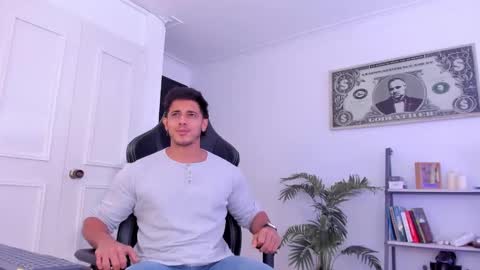 Snapshot of ashton_coleman_ chatting on 09.18.25 my name real is camilo online show from 09.18.25