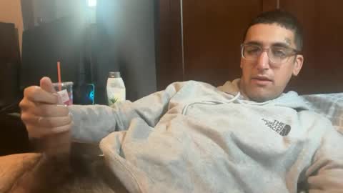 Snapshot of ashur_06 chatting on 06.14.26 ashur_06 online show from 06.14.26