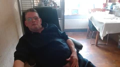 Snapshot of ashwin1964 chatting on 11.13.25 Ashwin online show from 11.13.25