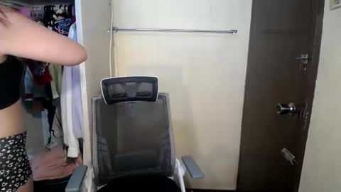 Asia online show from 11.12.25