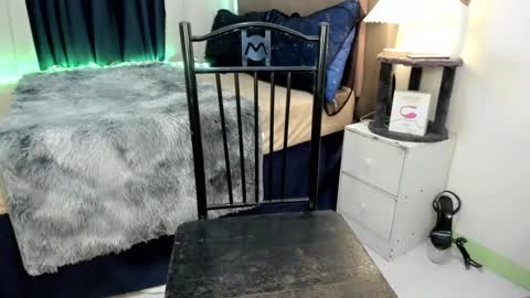 Snapshot of asian_epitome chatting on 02.09.25 sweet evony cumshowandprivateshow online show from 02.09.25