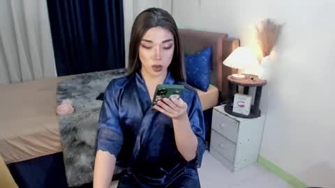 Snapshot of asian_epitome chatting on 02.15.25 sweet evony cumshowandprivateshow online show from 02.15.25