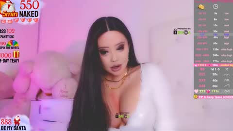  usually start stream about 10 pm PST 1 am EST  online show from 12.07.24