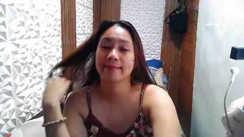 Snapshot of asian_sexydimples chatting on 05.30.26 Trixie online show from 05.30.26
