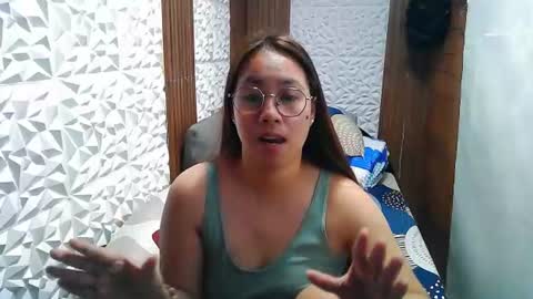 Trixie online show from 08.04.26