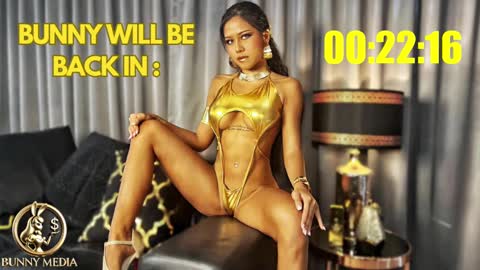 Snapshot of asian_squirt69 chatting on 02.13.25 BUNNY WILDER online show from 02.13.25