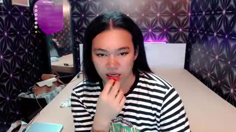 Snapshot of asian_suteishi chatting on 01.27.25 stacey online show from 01.27.25