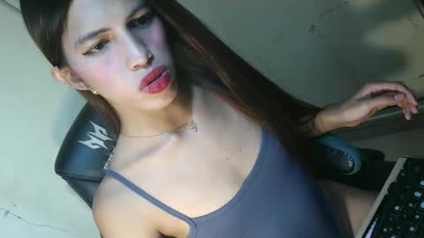 Snapshot of asian_sweetpinayxxx chatting on 05.18.26 asian_sweetpinayxxx online show from 05.18.26
