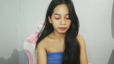 Snapshot of asian_trish chatting on 09.11.25 asian_trish online show from 09.11.25
