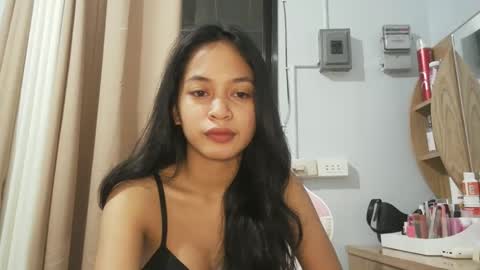 Snapshot of asian_trish chatting on 10.20.25 asian_trish online show from 10.20.25