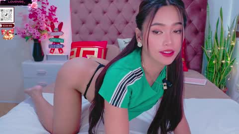 Dhimple online show from 11.20.25