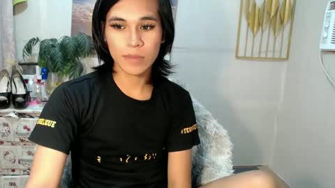 asianblk_barbiedoll online show from 12.30.24