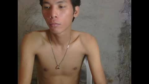 Snapshot of asiancockinsan chatting on 12.19.25 Isan online show from 12.19.25