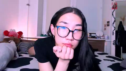 Snapshot of asiancvnt chatting on 02.10.26 asiancvnt online show from 02.10.26