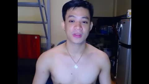 Snapshot of asiandreamboyx chatting on 09.30.25 asiandreamboyx online show from 09.30.25
