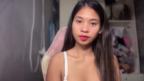 Snapshot of asianfuckdolljai chatting on 03.27.26 asianfuckdolljai online show from 03.27.26
