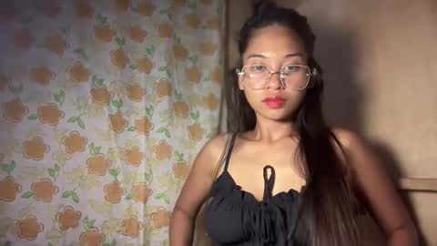 Snapshot of asianfuckdolljai chatting on 04.15.26 asianfuckdolljai online show from 04.15.26