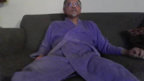 Asian Mixed Man online show from 05.14.26