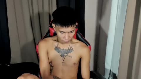 Snapshot of asianplayboyx chatting on 02.13.25 mark online show from 02.13.25