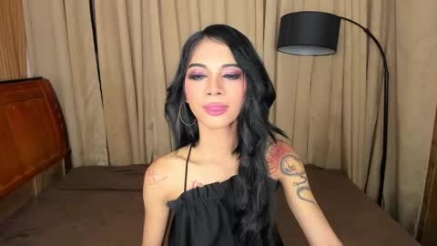 Snapshot of asianprettypetite chatting on 02.23.25 CHESKA online show from 02.23.25