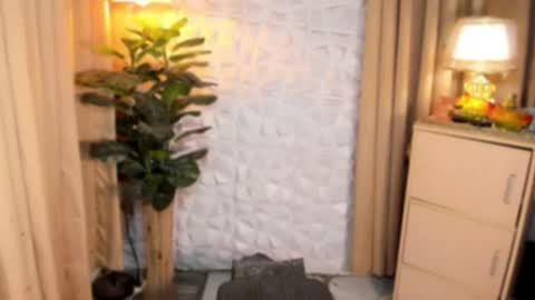 Snapshot of asianprettypetite chatting on 09.12.25 CHESKA online show from 09.12.25