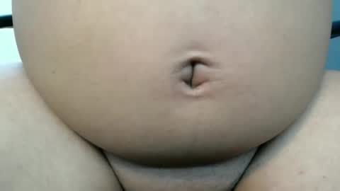 Snapshot of asiantisay chatting on 09.15.25 asiantisay online show from 09.15.25