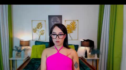 Snapshot of asiantopfucker02 chatting on 10.03.25 asiantopfucker02 online show from 10.03.25