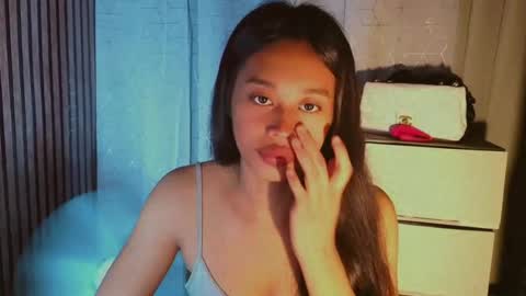 kisses online show from 06.14.26