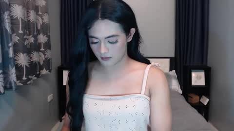 Snapshot of asianverstwink chatting on 11.12.25 asianverstwink online show from 11.12.25