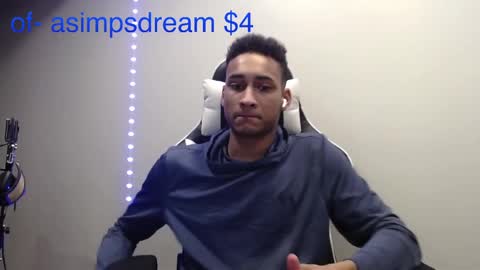 Snapshot of asimpsdream chatting on 01.20.25 asimpsdream online show from 01.20.25