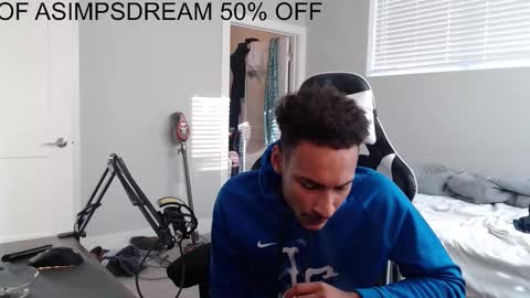 Snapshot of asimpsdream chatting on 10.03.25 asimpsdream online show from 10.03.25