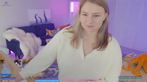 Asiri   pronounced Ah-siri Please no nicknames   3 online show from 01.23.25