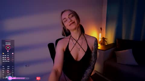 Snapshot of ask_alexa chatting on 11.07.25 Ask Alexa online show from 11.07.25