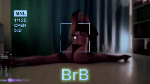 Snapshot of ask_alexa chatting on 11.18.25 Ask Alexa online show from 11.18.25